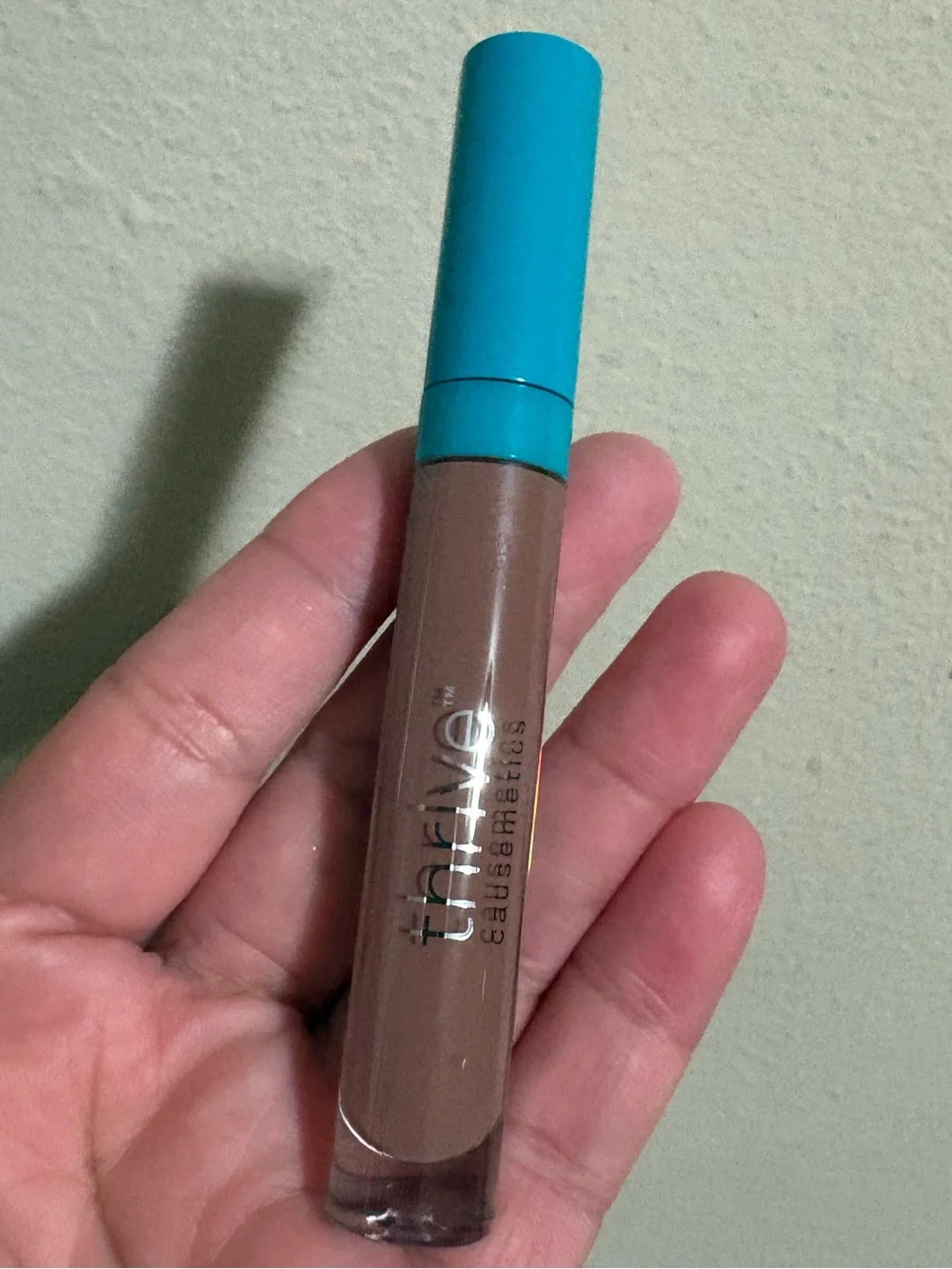 Thrive Causemetics Lip Plumping Peptide Gloss —Kackie —Mocha Brand New